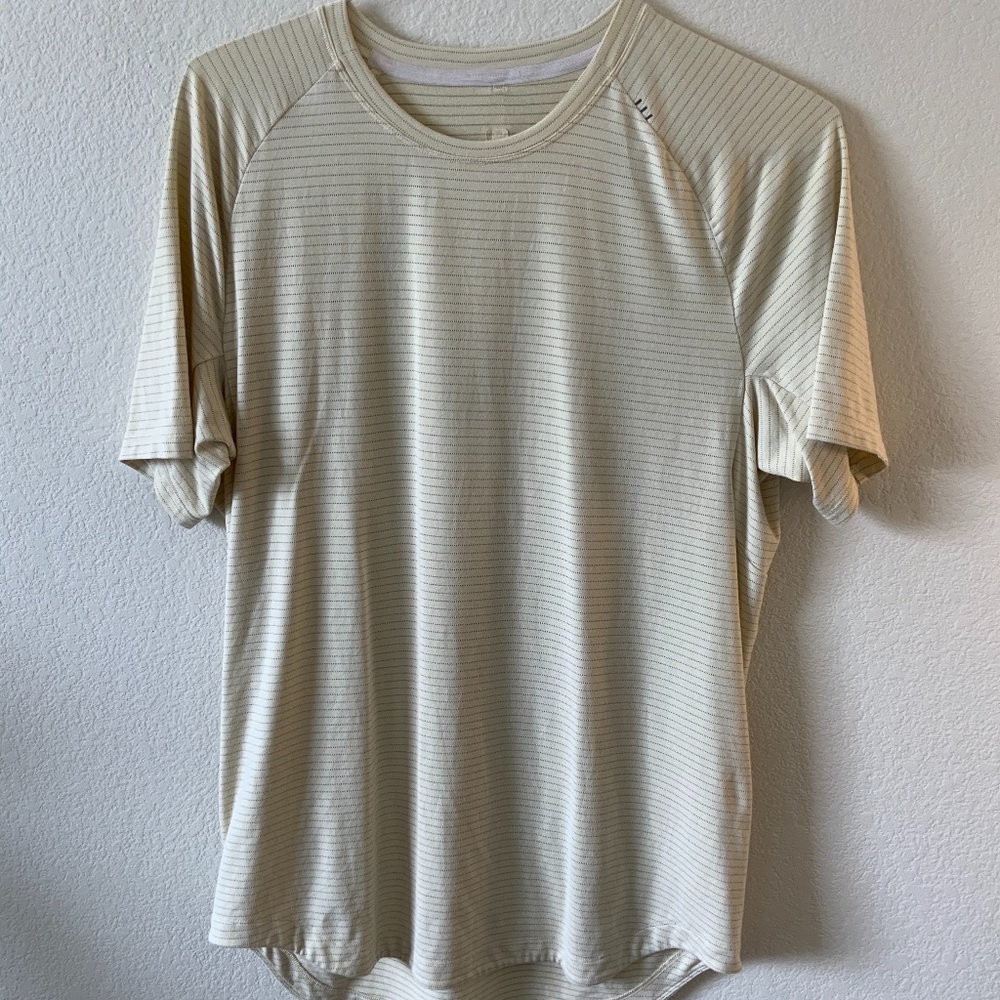Lululemon Drysense Short Sleeve Large